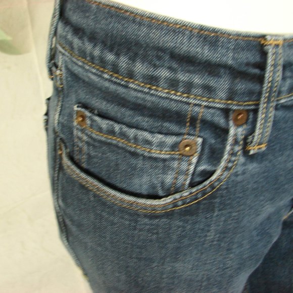 Hollister #3E0689 Ladies Jeans 30 x 32  Button Fly Mid Tone wash gold threading - Picture 13 of 16
